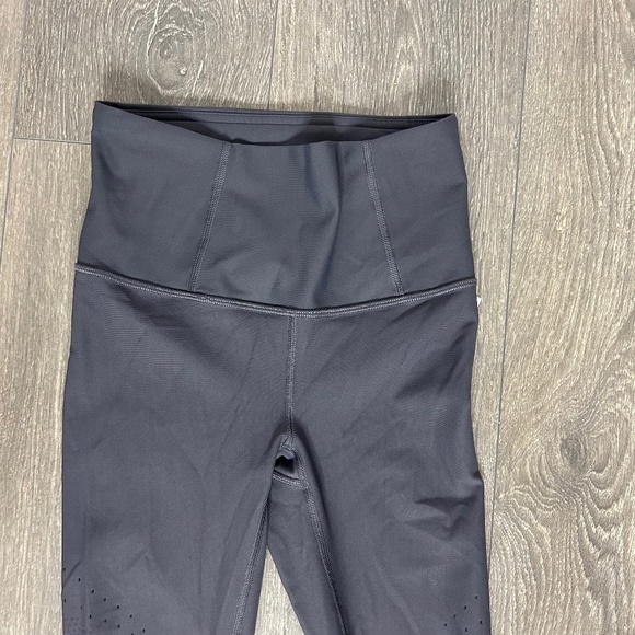 Lululemon Zoned In Tight *27" Leggings Moonphase Gray Size 4 - Picture 7 of 15